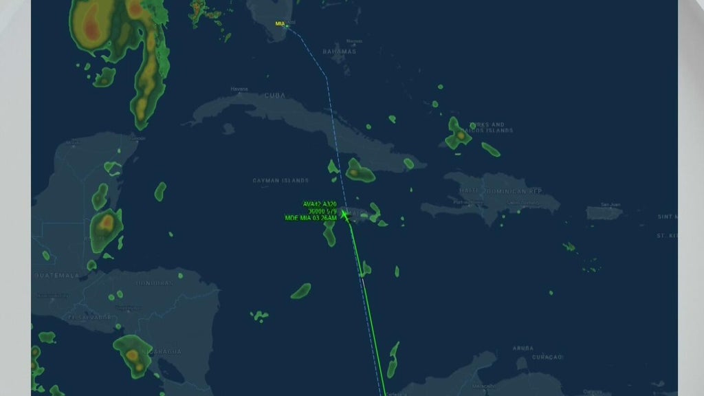 Avianca flight diverted to MIA after passengers, crew injured by severe turbulence — CBS Miami, Pembroke Pines Community news