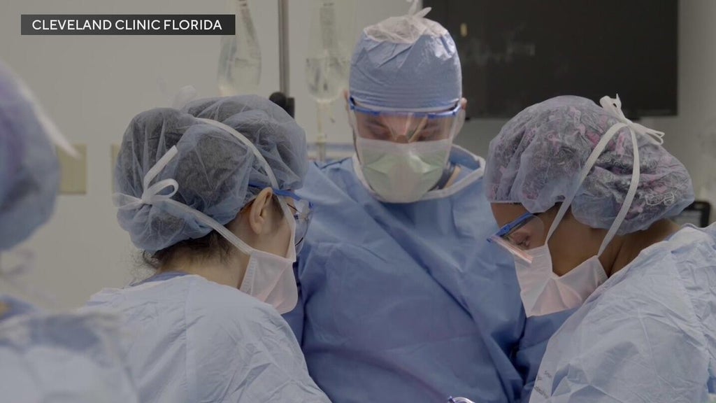 Advances in breast cancer and reconstruction surgeries giving woman more options — CBS Miami, Pembroke Pines Health news