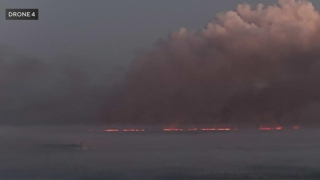 Two wildfires burning near Everglades sends smoke into Miami-Dade, Broward communities leading to air quality concerns — CBS Miami, Pembroke Pines Health news