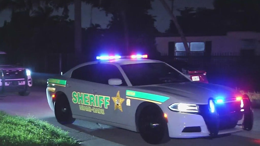 74-year-old woman critically injured in Miami-Dade hit-and-run — CBS Miami, Pembroke Pines Community news