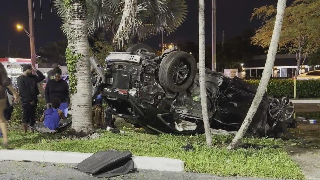 Apparent Miami-Dade police chase ends in violent crash at Tesla dealership — CBS Miami, Pembroke Pines Community news