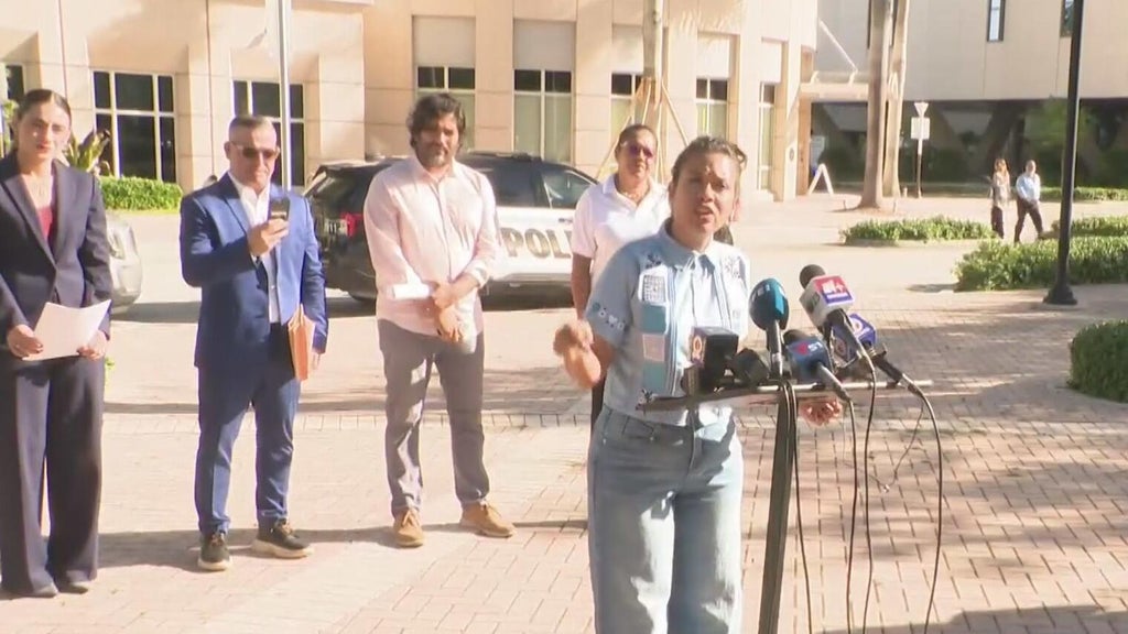 Doral business owners, residents urge city to end ICE agreement as mayor pledges to follow law — CBS Miami, Pembroke Pines Dining news
