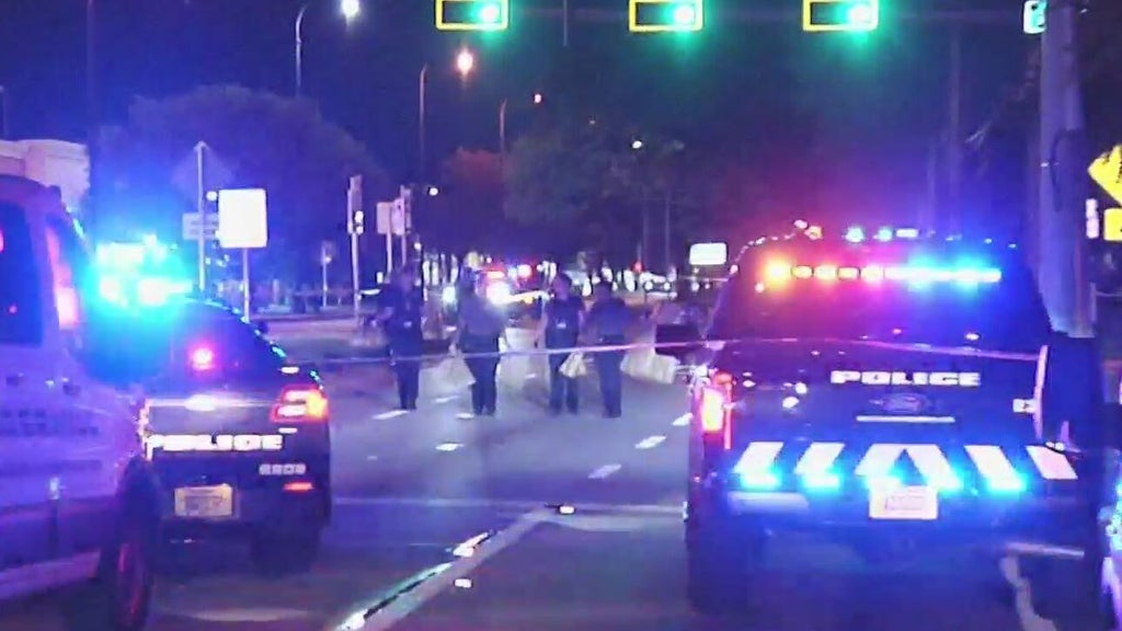 Man in Lauderhill seriously hurt in apparent hit-and-run, police say — CBS Miami, Pembroke Pines Health news