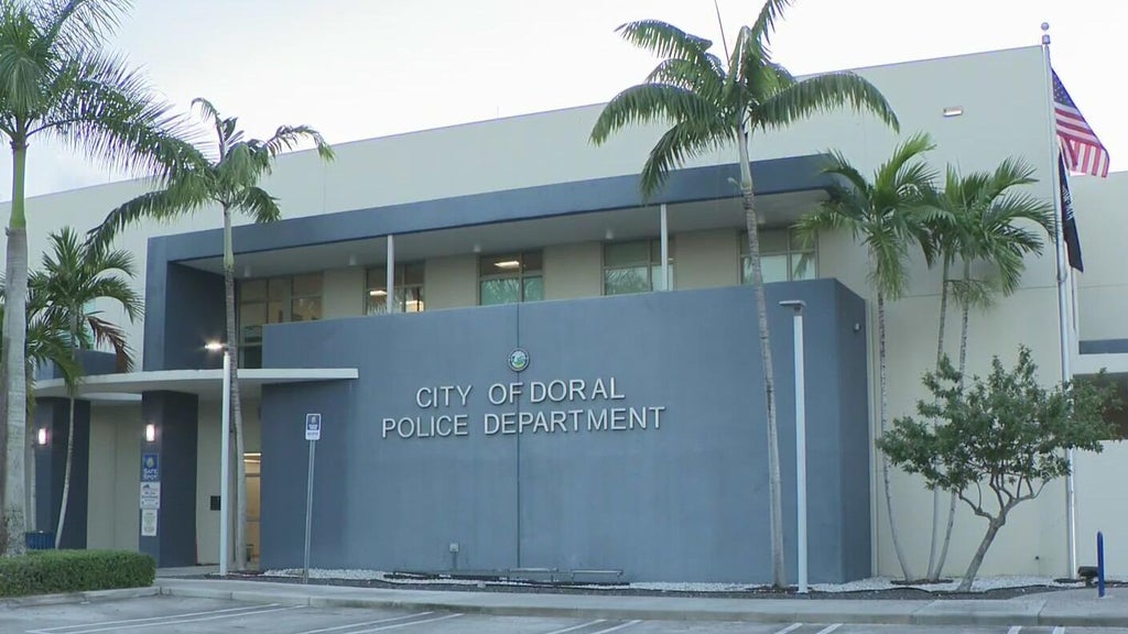 2 men accused of ambusing a buyer during a Facebook Marketplace transaction in Doral — CBS Miami, Pembroke Pines Community news
