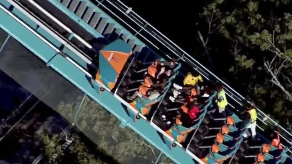 Authorities identify man killed after falling out of roller coaster at Six Flags Over Georgia — CBS Miami, Pembroke Pines Community news