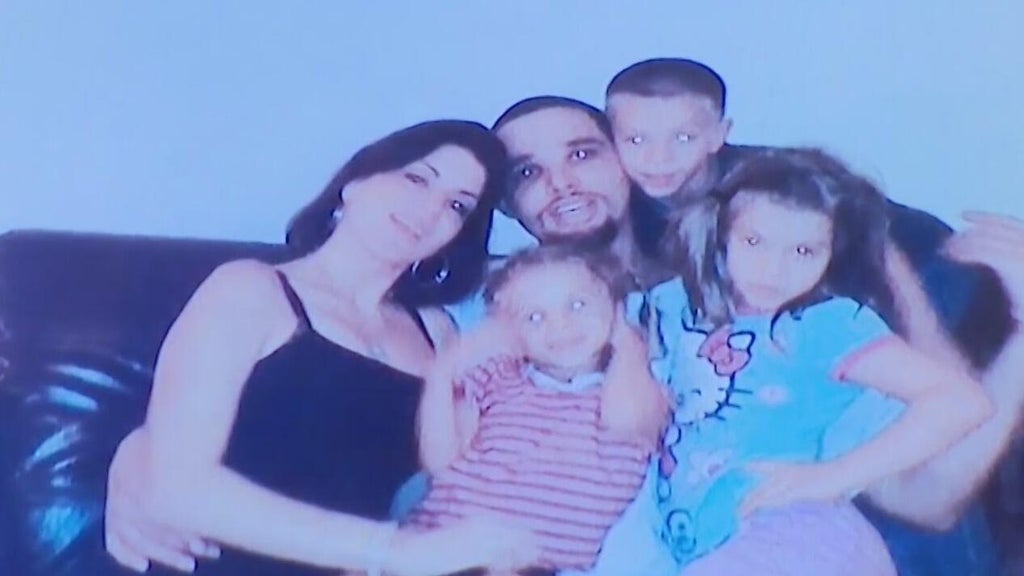 Jury member gets sent home in death penalty trial of Miami man who admitted to triple murder — CBS Miami, Pembroke Pines Community news
