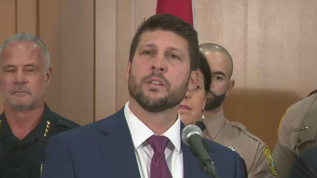New arrest warrant issued for Cuba's Raúl Castro, Florida AG announces — CBS Miami, Pembroke Pines Community news