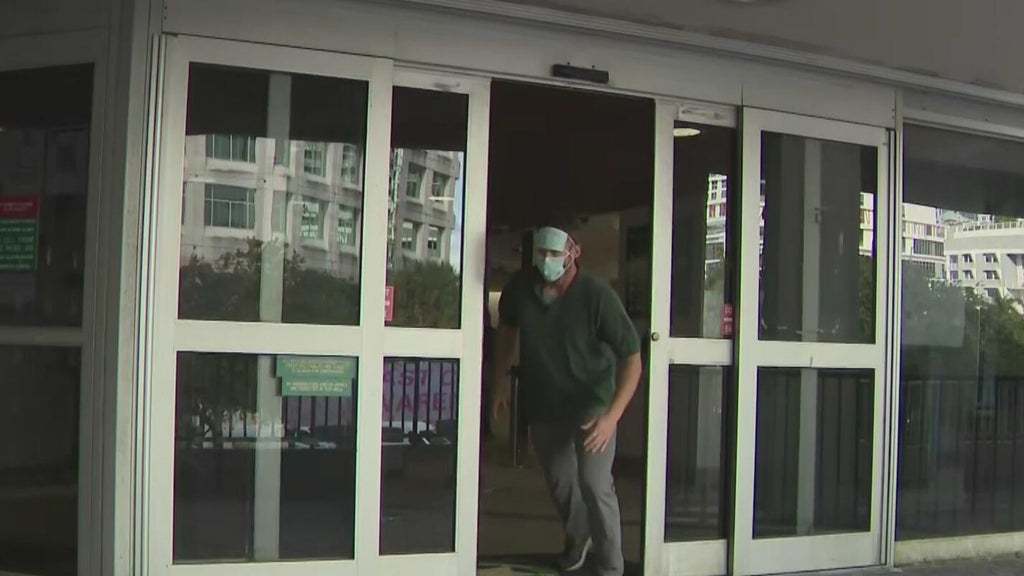 Suspended Broward officer runs out of jail after arrest for alleged identity theft on dead man — CBS Miami, Pembroke Pines Community news