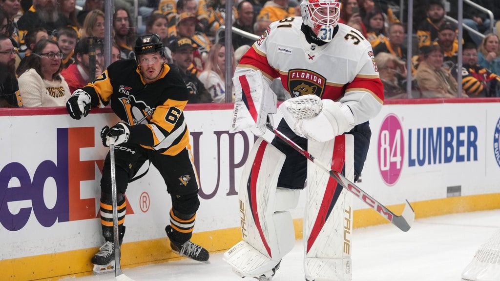 Pittsburgh Penguins blank Panthers 4-0 to spoil Florida goalie Cooper Black's record-setting NHL debut — CBS Miami, Pembroke Pines Health news
