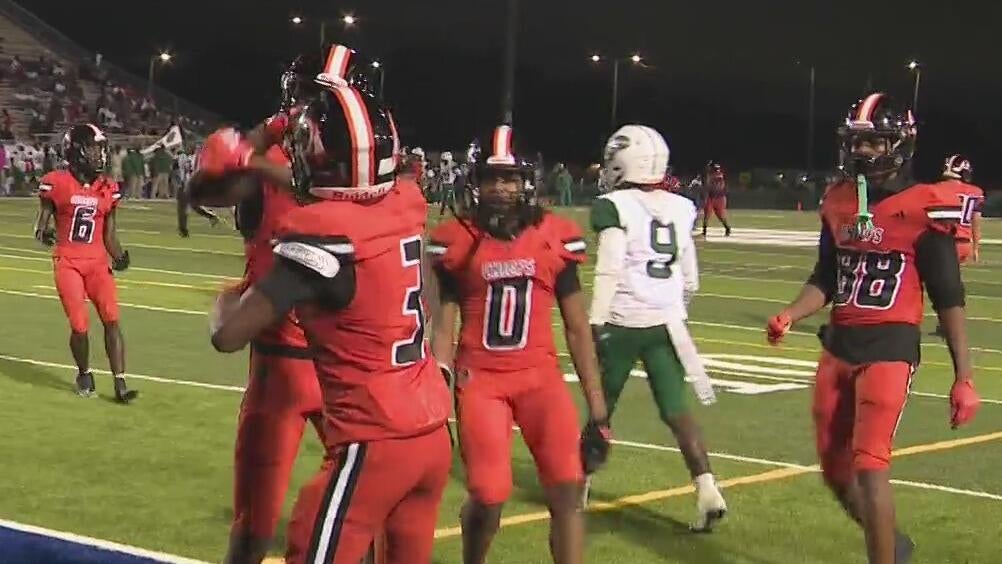 Miami Carol City defeats rival Miami Central 27-10 — Pembroke Pines Schools news