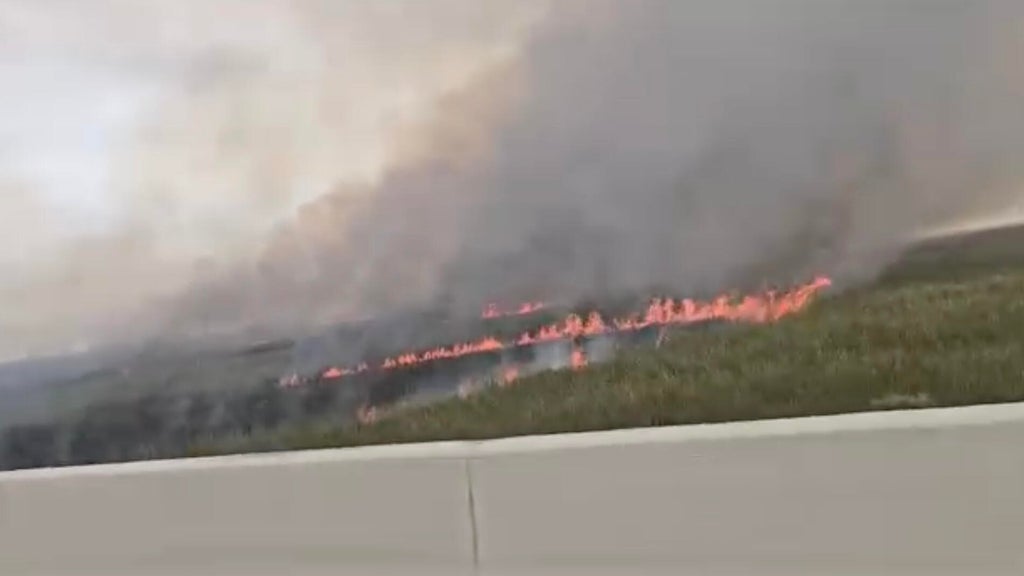 Florida Everglades wildfire continues to burn in west Miami-Dade — CBS Miami, Pembroke Pines Community news