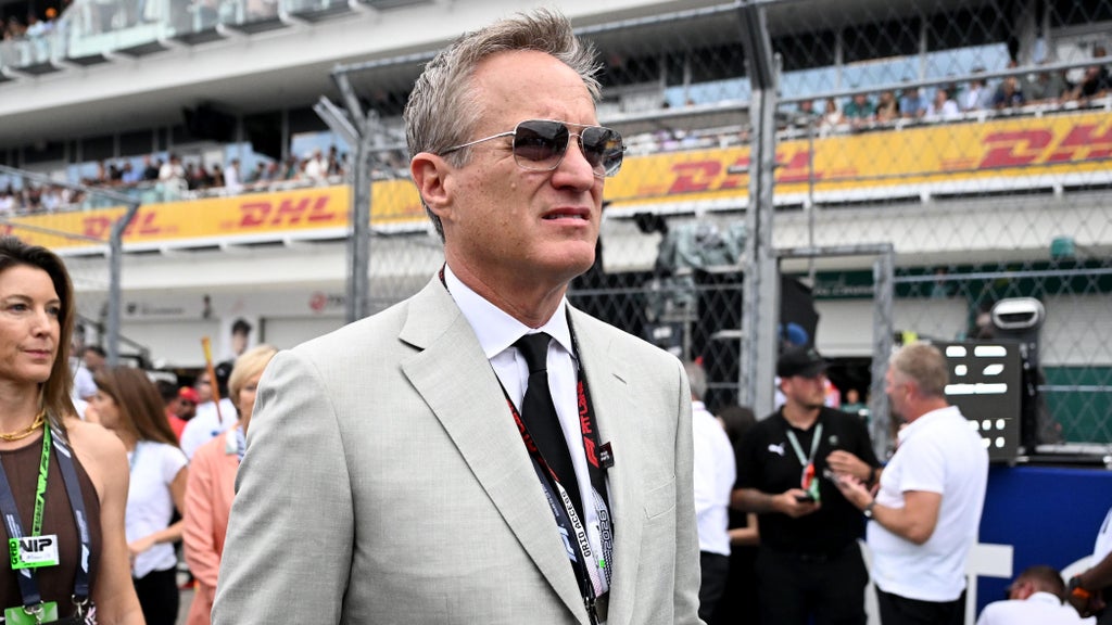 Miami Dolphins President, CEO Tom Garfinkel stepping away after 13 years, team announces — CBS Miami, Pembroke Pines Business news