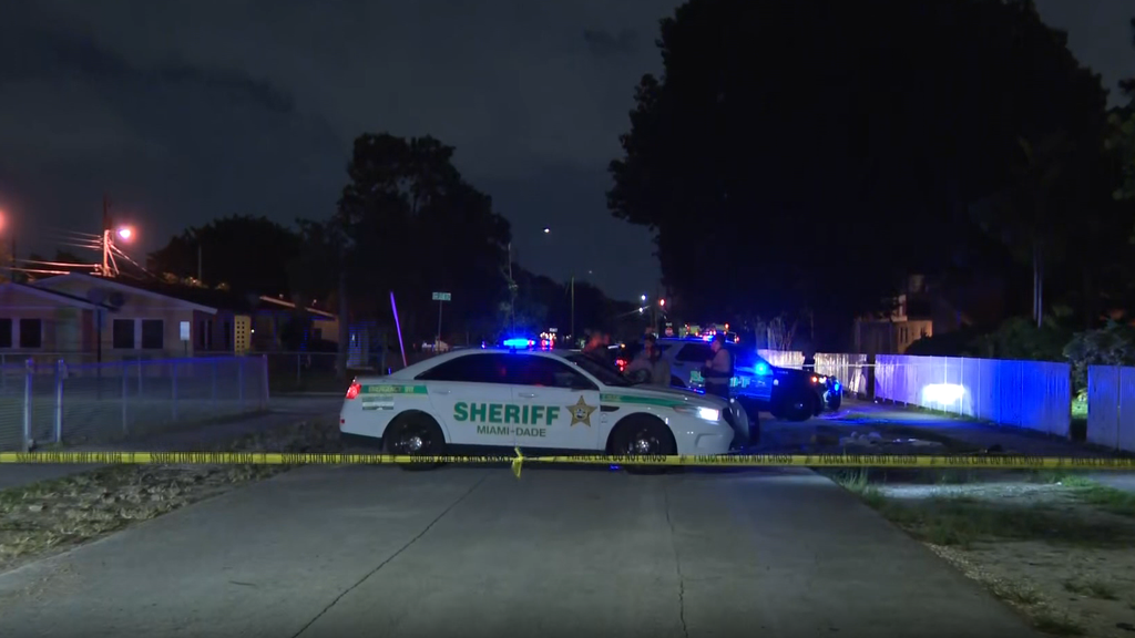Woman identified in arson attack in northwest Miami-Dade, leaving 80% of man's body critically burned — CBS Miami, Pembroke Pines Health news