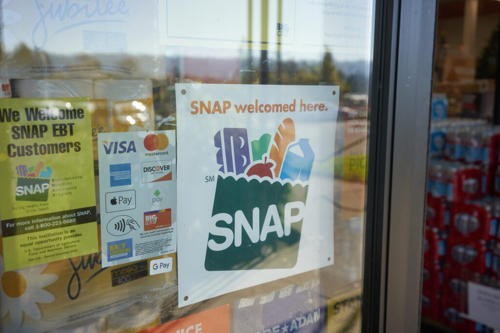 Florida Democrats press DeSantis administration for details about AI contract for SNAP — Florida Phoenix
