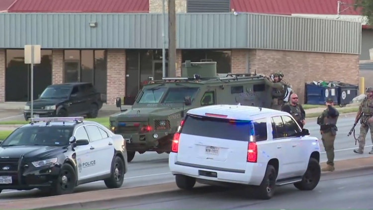 Suspect in custody following SWAT call in northeast Austin — KVUE (Austin), Pembroke Pines Community news