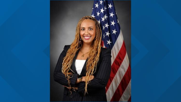 Top Dallas police civilian media official under criminal investigation over alleged incident with motorist — KENS 5 (San Antonio), Pembroke Pines Community news