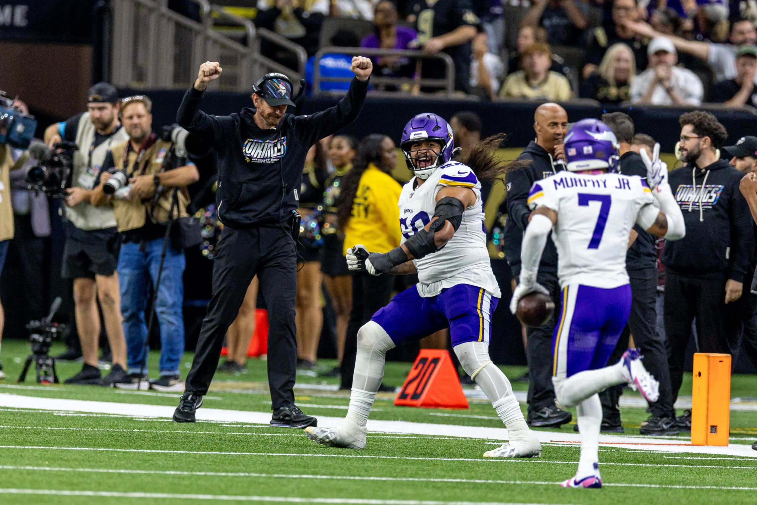 A Welcome Bye Week for 5-0 Vikings After Solid Win in NO and a Wild Week 5 Around the NFL — Vikings Territory, Pembroke Pines Arts news