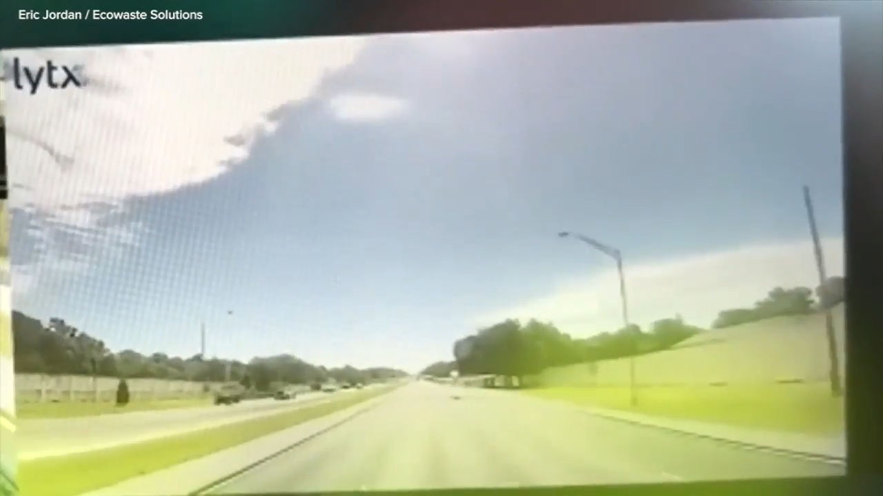 Pilot, student forced to land small plane on I-10 in Pensacola after engine trouble — WSVN 7 Local News
