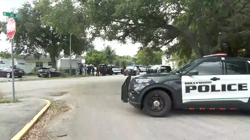 Residents return home after construction site gas leak triggered Turnpike shutdown, evacuations near Sunrise Blvd — WSVN 7 Broward, Pembroke Pines Community news