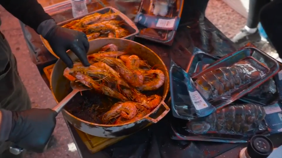 South Florida Seafood Festival in Wynwood features open bar and kids cooking contest — WSVN Entertainment, Pembroke Pines Dining news