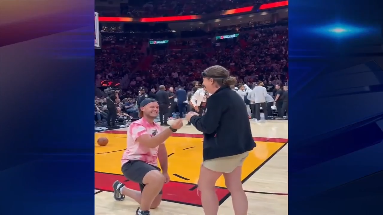 Miami Heat fan proposes to girlfriend during game — Pembroke Pines Sports news