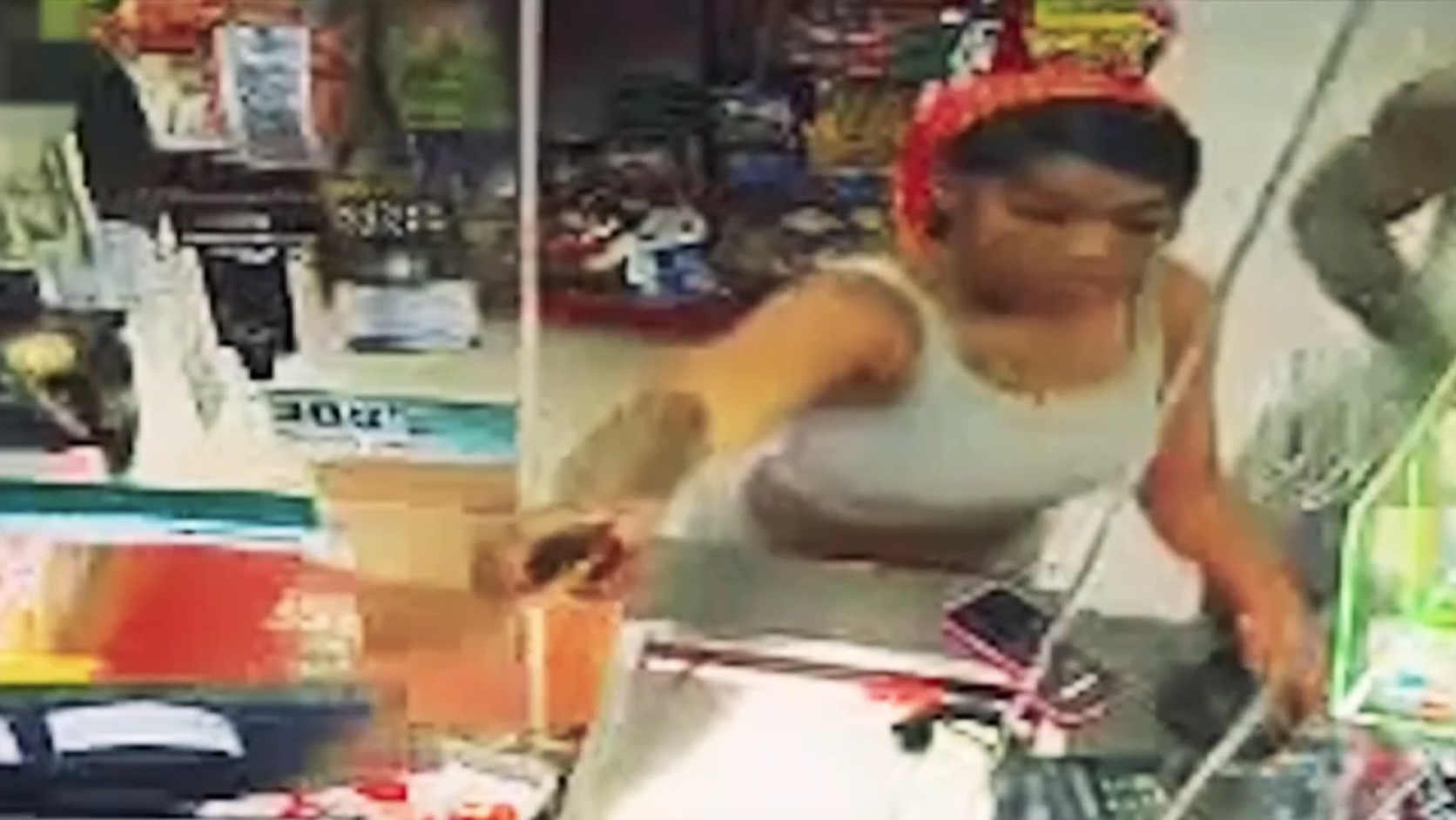 BSO detectives seek to ID woman seen pepper-spraying clerk at North Lauderdale Kwik Stop — WSVN 7 Broward, Pembroke Pines Business news