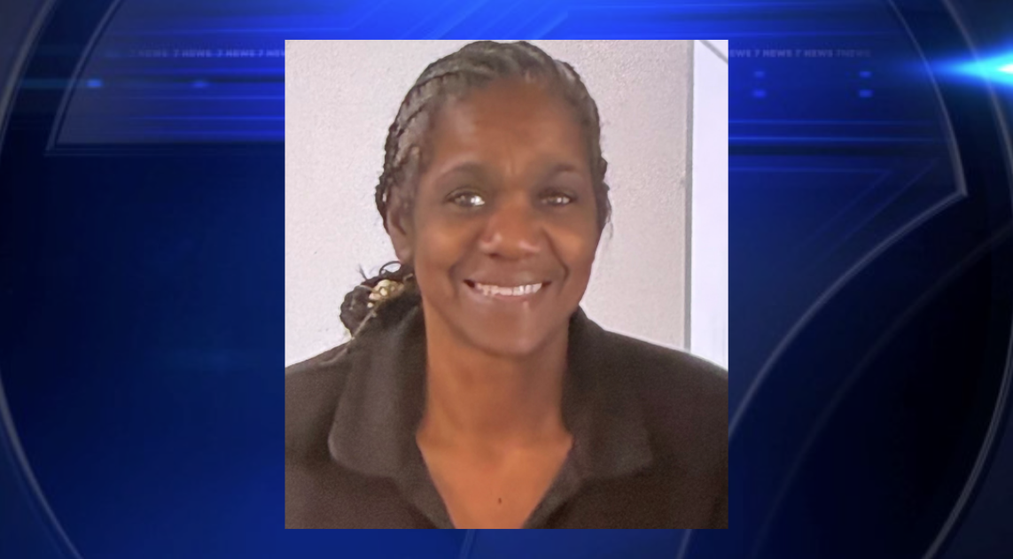 Search underway for 65-year-old woman reported missing from Lauderdale Lakes — WSVN 7 Broward, Pembroke Pines Community news
